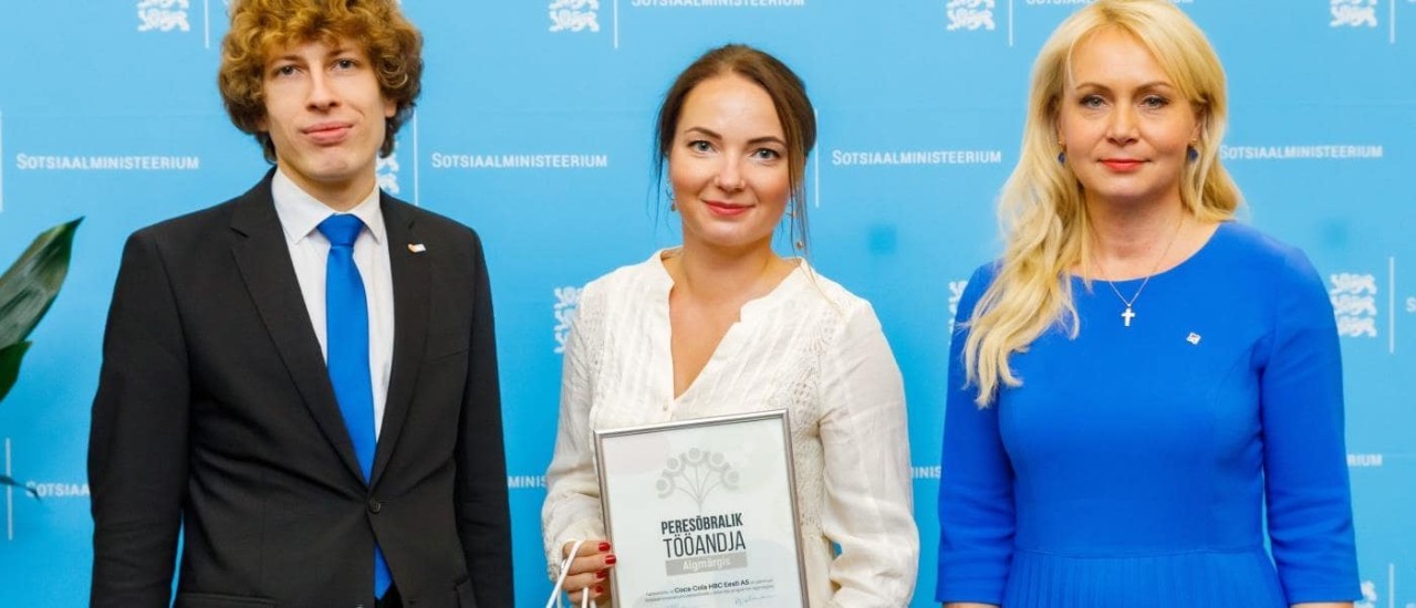 Estonia_karuzela-min